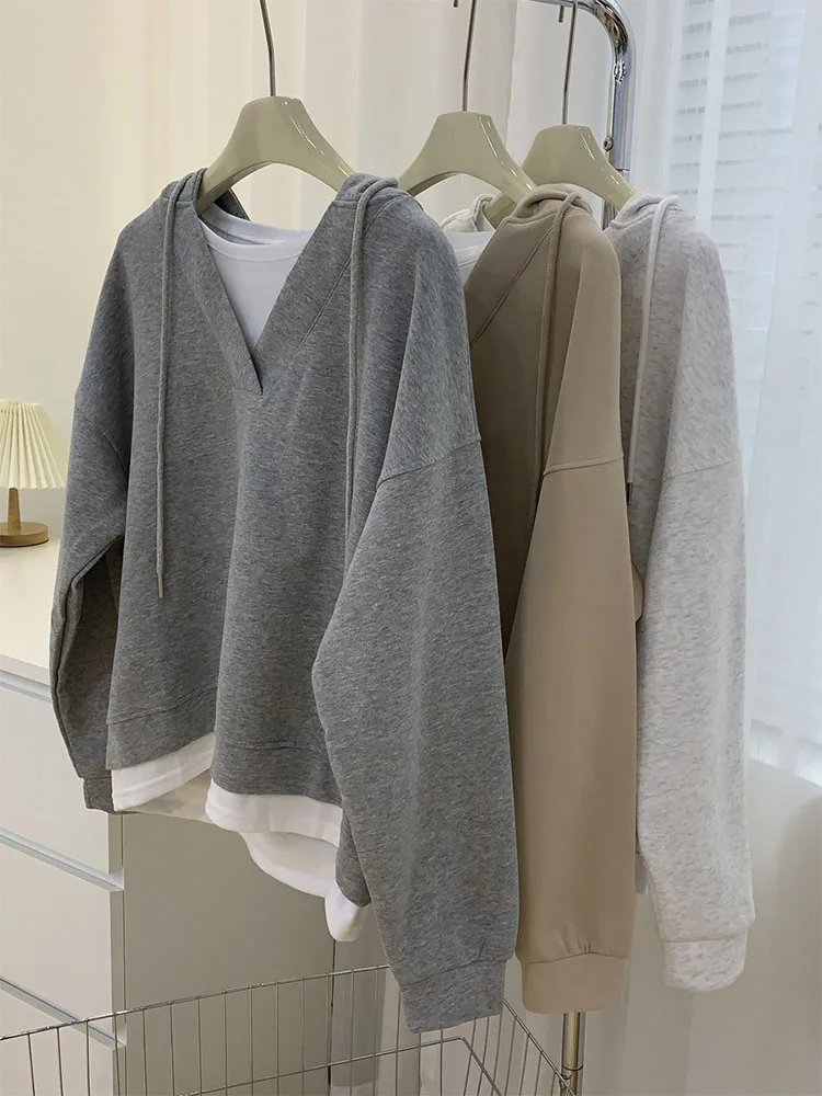 Autumn Winter Women 2022 New Hooded Sweatshirts Drawstring Tie Up Jumper Fake Two Pieces Ladies Pullover Harajuku Streetwear
Autumn Winter Women 2022 New Hooded Sweatshirts Drawstring Tie Up Jumper Fake Two Pieces Ladies Pullover Harajuku Streetwear