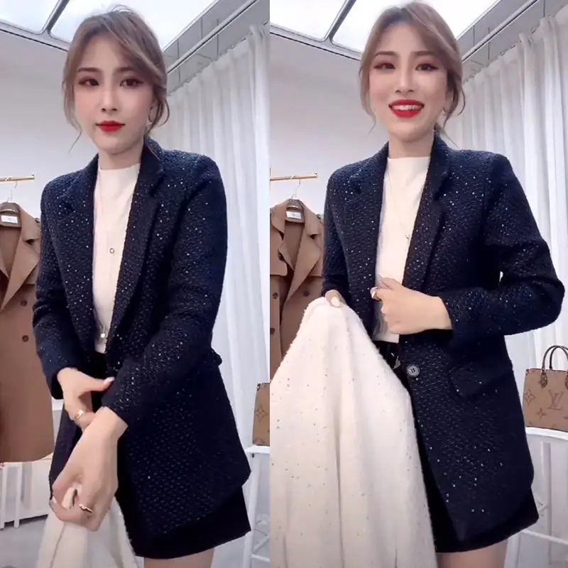 Ladies Long Sleeve 2022 New Spring Autumn Casual Blazer Fashion Business Solid Suits Women Work Office Blaze Jacket Tops T98
Ladies Long Sleeve 2022 New Spring Autumn Casual Blazer Fashion Business Solid Suits Women Work Office Blaze Jacket Tops T98