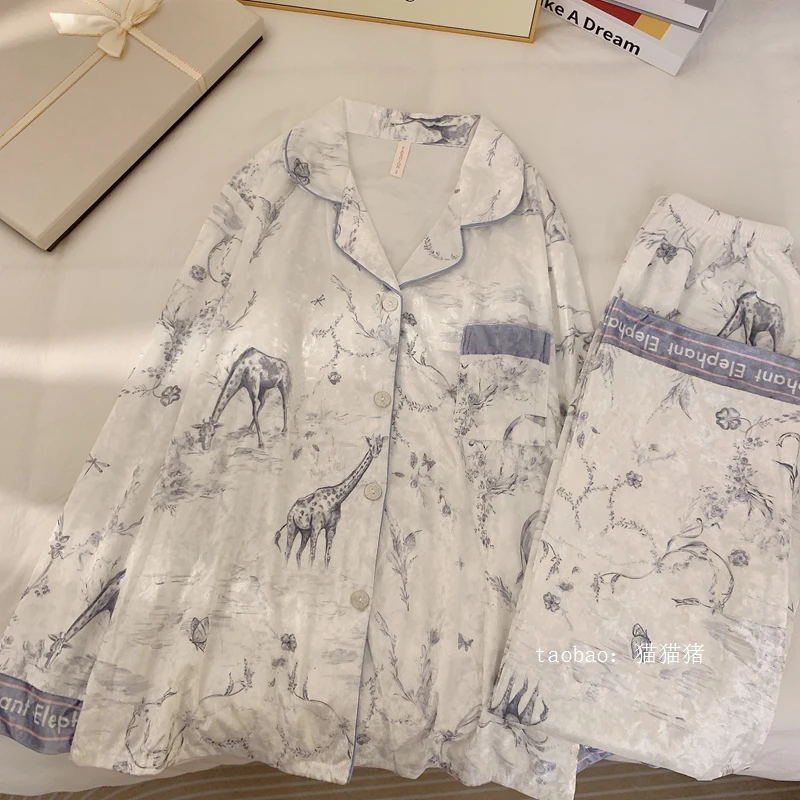 Пижама женская осенне-зимняя золотистая бархатная с длинным рукавом Новинка 2023 популярная в Интернете теплая зимняя домашняя одежда
Пижама женская осенне-зимняя золотистая бархатная с длинным рукавом Новинка 2023 популярная в Интернете теплая зимняя домашняя одежда