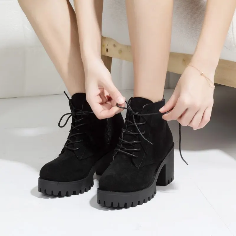 Spring and Autumn Seasons Women Thick High Heel Fashion Fashion Shoes Casual Side Zipper Solid Color Footwear Ankle Boots
Spring and Autumn Seasons Women Thick High Heel Fashion Fashion Shoes Casual Side Zipper Solid Color Footwear Ankle Boots