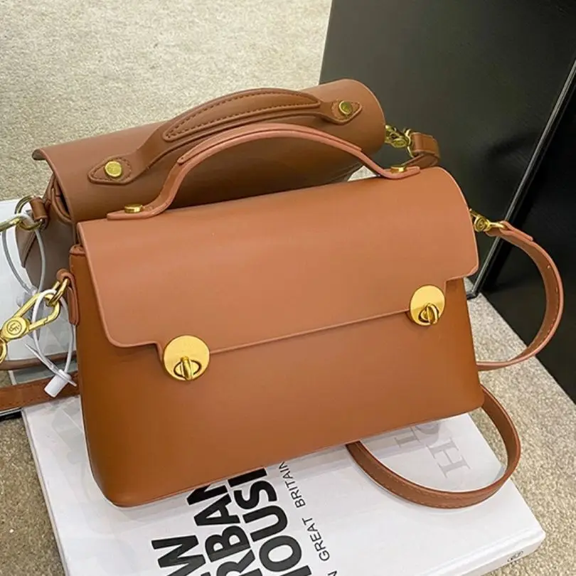 Роскошная дизайнерская кожаная сумка, квадратная женская сумка через плечо, Высококачественная сумка-мессенджер через плечо, Женская Повс...
Роскошная дизайнерская кожаная сумка, квадратная женская сумка через плечо, Высококачественная сумка-мессенджер через плечо, Женская Повс...