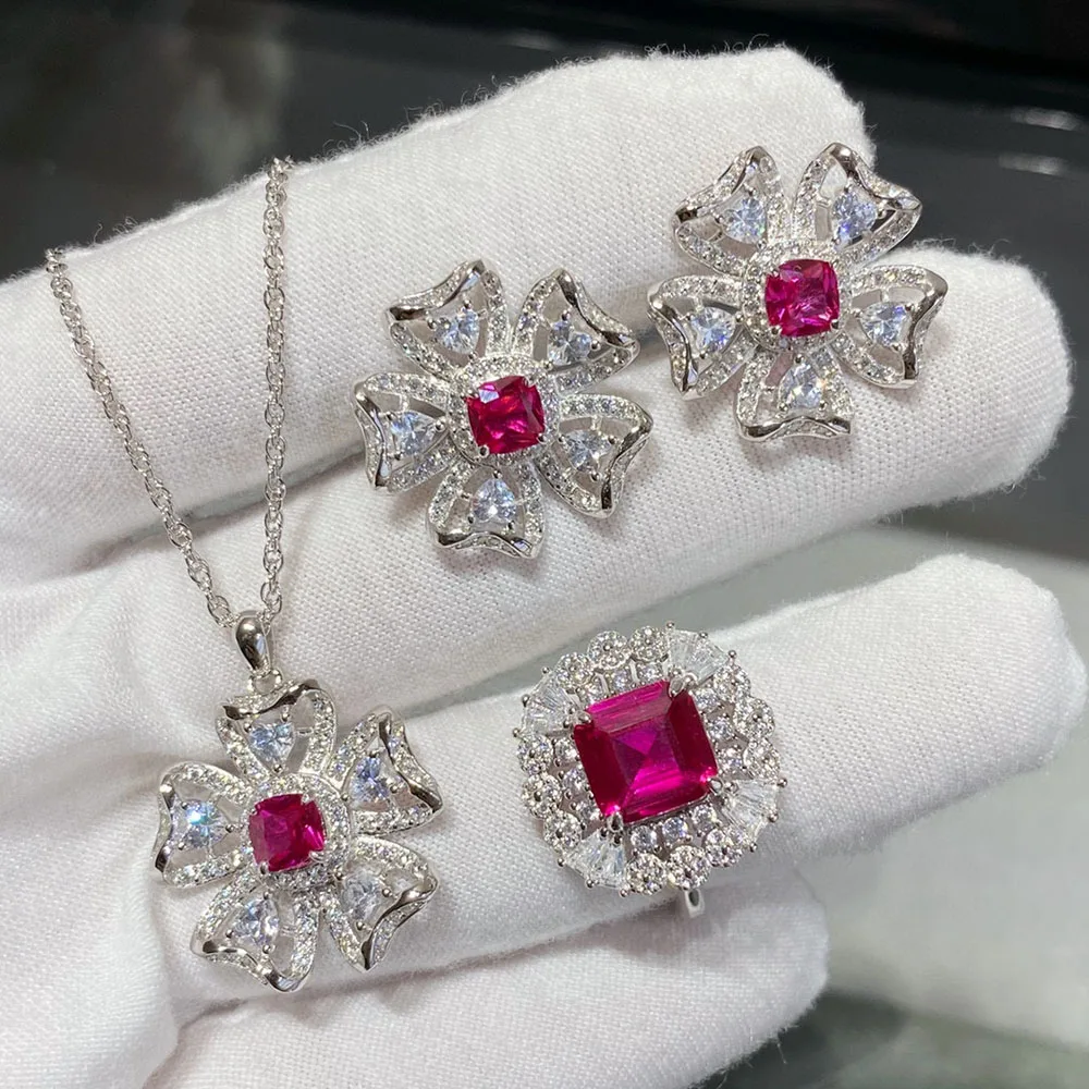 2022 Luxury S925 Sterling Silver Jewelry Set Dubai Gorgeous Red Flower Earrings Pendant Necklace Ring For Women Fashion Bijoux
2022 Luxury S925 Sterling Silver Jewelry Set Dubai Gorgeous Red Flower Earrings Pendant Necklace Ring For Women Fashion Bijoux
