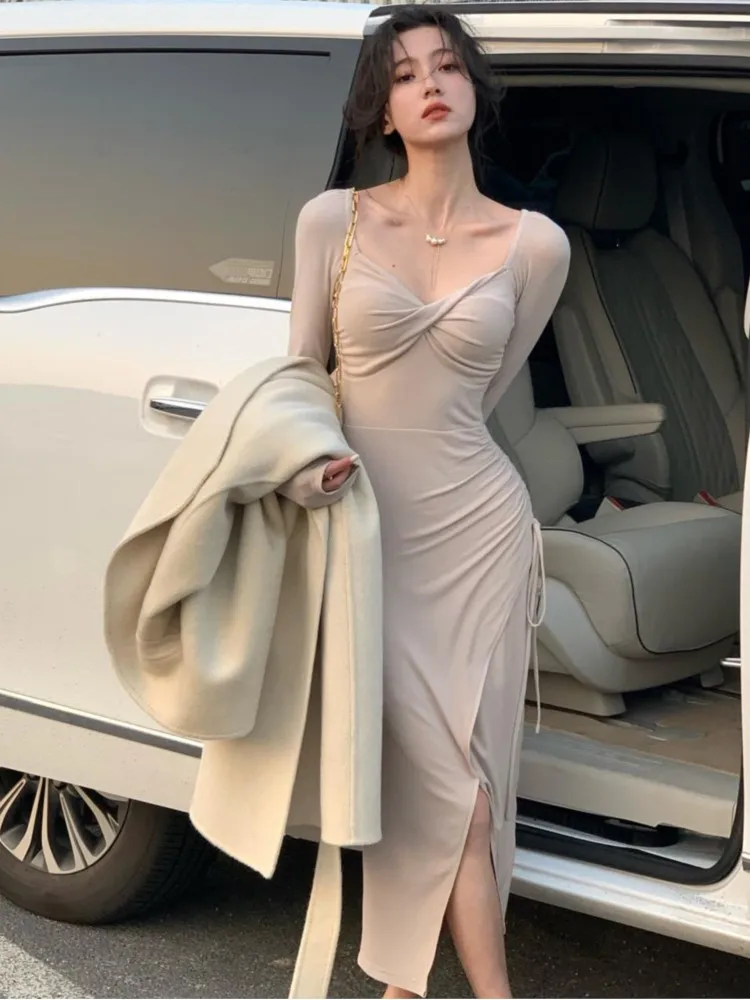 Autumn Long Sleeve Knit Midi Dress Sexy High Slip Party Vintage Women Dresses Elegant Square Neck Female Lace-up Vestidos Robe
Autumn Long Sleeve Knit Midi Dress Sexy High Slip Party Vintage Women Dresses Elegant Square Neck Female Lace-up Vestidos Robe