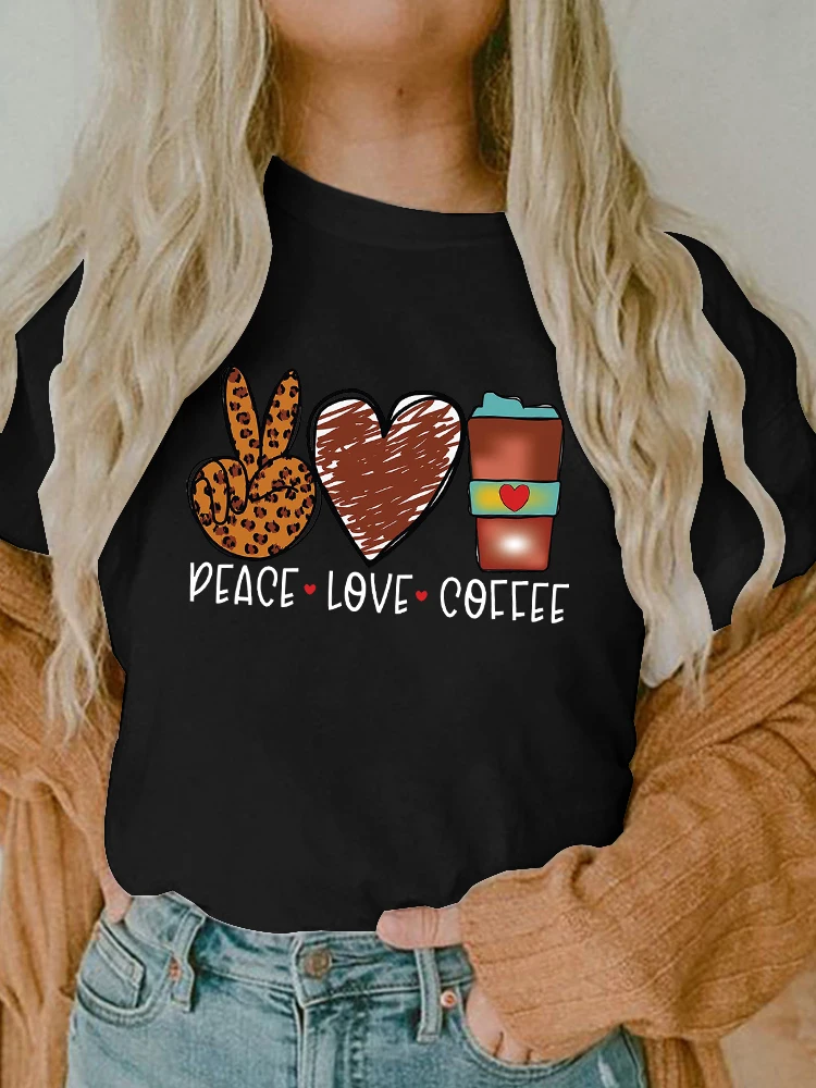 Футболка женская с принтом «Love Coffee», топ с коротким рукавом и графическим принтом, милая мультяшная одежда для девушек, весна-лето
Футболка женская с принтом «Love Coffee», топ с коротким рукавом и графическим принтом, милая мультяшная одежда для девушек, весна-лето