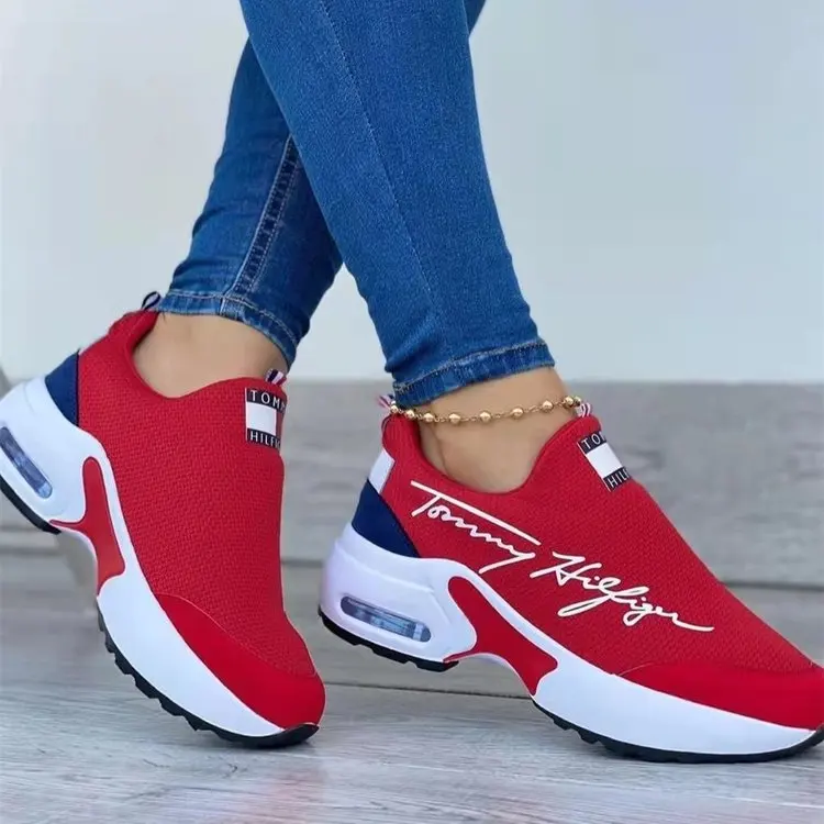 New Women Fashion Vulcanized Sneakers Platform Solid Color Flats Ladies Shoes Casual Breathable Wedge Heel Women Walking Sneaker
New Women Fashion Vulcanized Sneakers Platform Solid Color Flats Ladies Shoes Casual Breathable Wedge Heel Women Walking Sneaker
