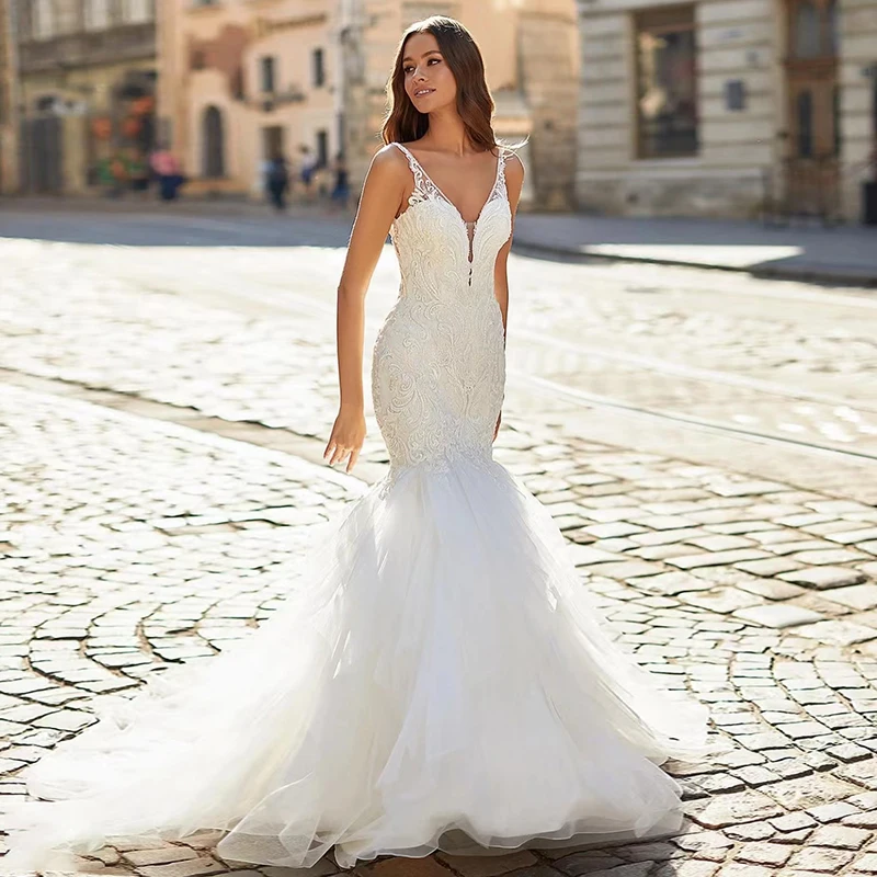 Wedding dress Mermaid wedding dress luxury retro champagne v-neck applique decoration wedding gown big skirt
Wedding dress Mermaid wedding dress luxury retro champagne v-neck applique decoration wedding gown big skirt