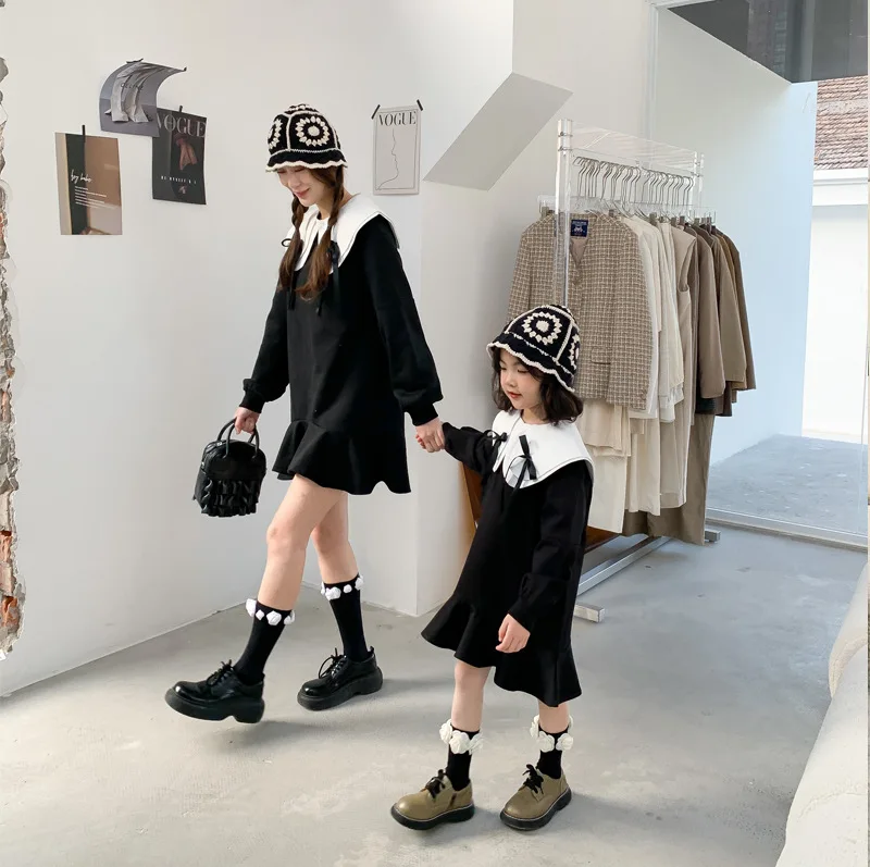 Summer Fashion Turn-Down Collar Family Dress Mom and Dughter Short Sleeve Thin Princess Dress Detachable Bow Shirt Collar Skirt
Summer Fashion Turn-Down Collar Family Dress Mom and Dughter Short Sleeve Thin Princess Dress Detachable Bow Shirt Collar Skirt
