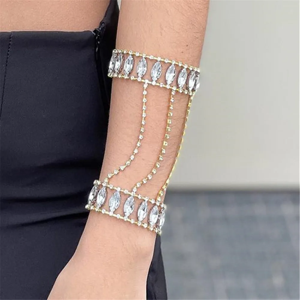 Rhinestone Hollowed Double Layers Arm Upper Bracelet Wedding Jewelry for Women Crystal Geometric Hand Bracelet Bangles Wholesale
Rhinestone Hollowed Double Layers Arm Upper Bracelet Wedding Jewelry for Women Crystal Geometric Hand Bracelet Bangles Wholesale