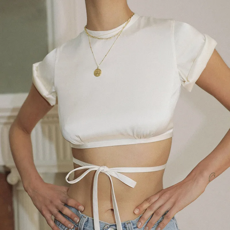 Sexy Satin Bandage Short Sleeve Split Open Back Shirts Fashion Crew Collar Solid Lace-up Crop Top High Street Women's Clothes
Sexy Satin Bandage Short Sleeve Split Open Back Shirts Fashion Crew Collar Solid Lace-up Crop Top High Street Women's Clothes