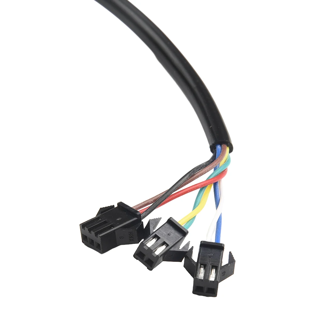 High Quality Practical Motorcycle Switch Handlebar Headlight Multi-Function Scooter Universal Switch 3in1 7/8\"
High Quality Practical Motorcycle Switch Handlebar Headlight Multi-Function Scooter Universal Switch 3in1 7/8\"