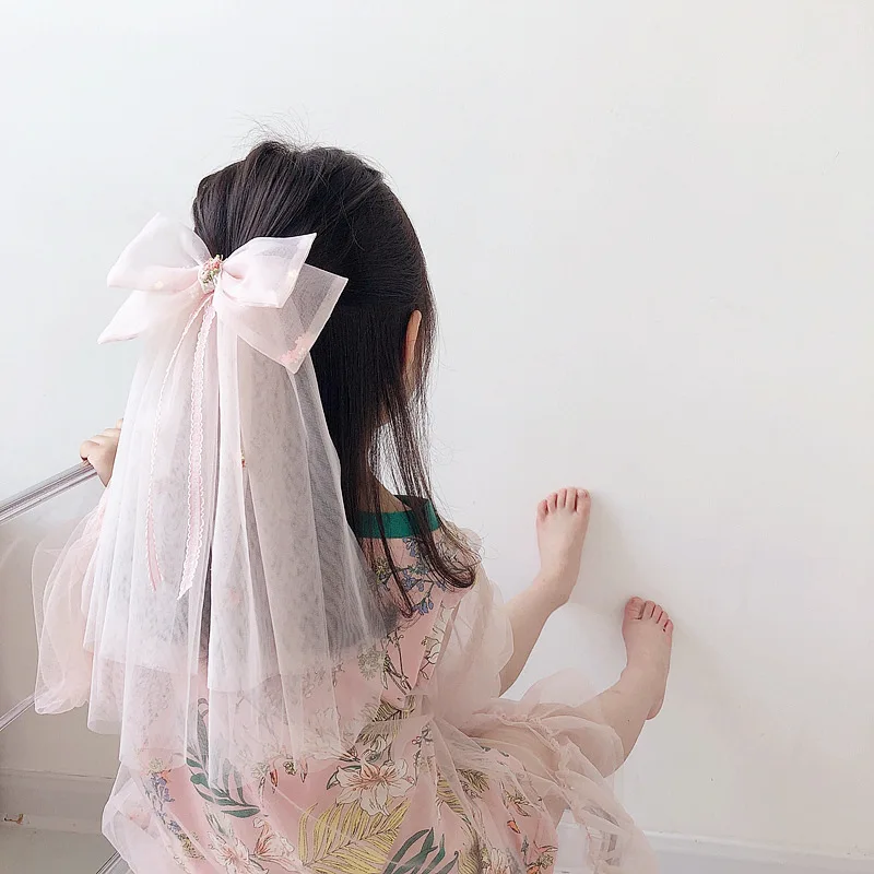 Новые корейские заколки для волос для девочек с большим бантом и вышивкой в виде цветов, двухслойные сетчатые вечерние для волос на день рож... 
Новые корейские заколки для волос для девочек с большим бантом и вышивкой в виде цветов, двухслойные сетчатые вечерние для волос на день рож...