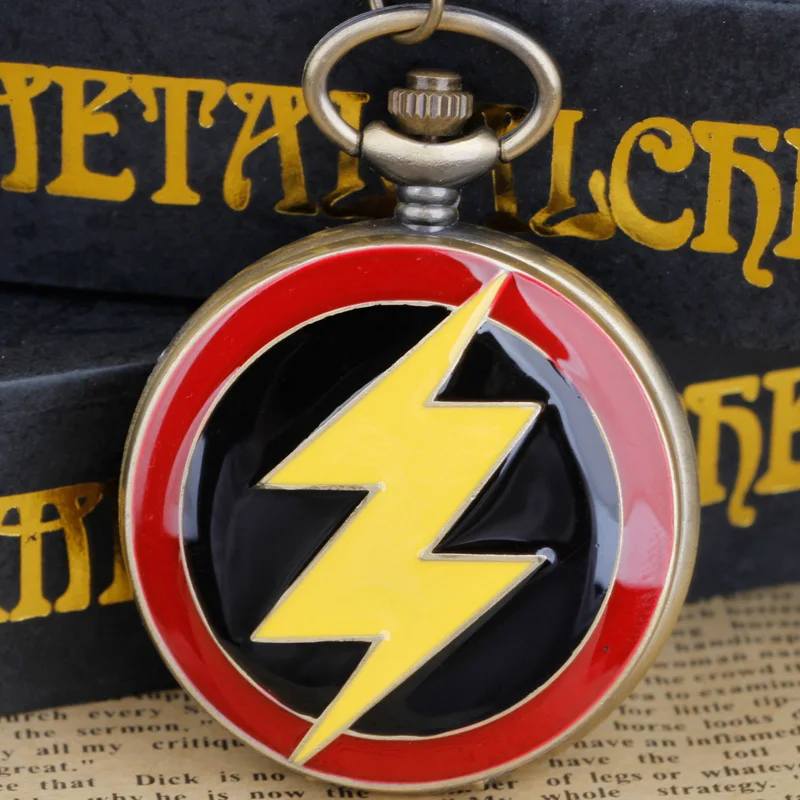 Vintage Lightning Quartz Pocket Watch Flip Color Dial Arabic Numerals Men Women Student Pendant Necklace Clock Gift
Vintage Lightning Quartz Pocket Watch Flip Color Dial Arabic Numerals Men Women Student Pendant Necklace Clock Gift