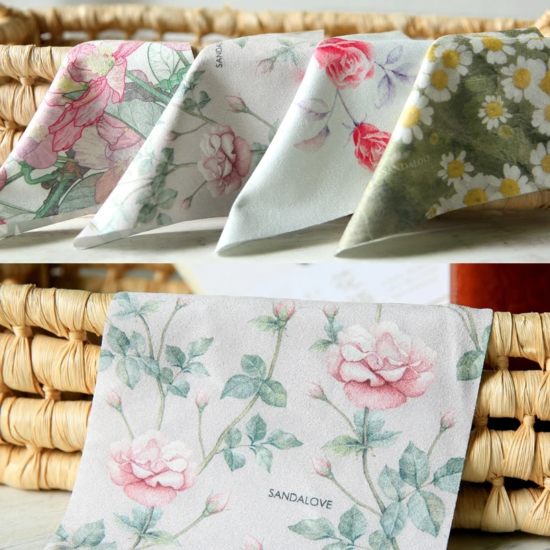 Suede Cleaning Cloth Flower Art For Jewelry Eyeglasses Sunglasses Camera Lens Wipes Musical Instrument Furniture Scratch Proof
Suede Cleaning Cloth Flower Art For Jewelry Eyeglasses Sunglasses Camera Lens Wipes Musical Instrument Furniture Scratch Proof