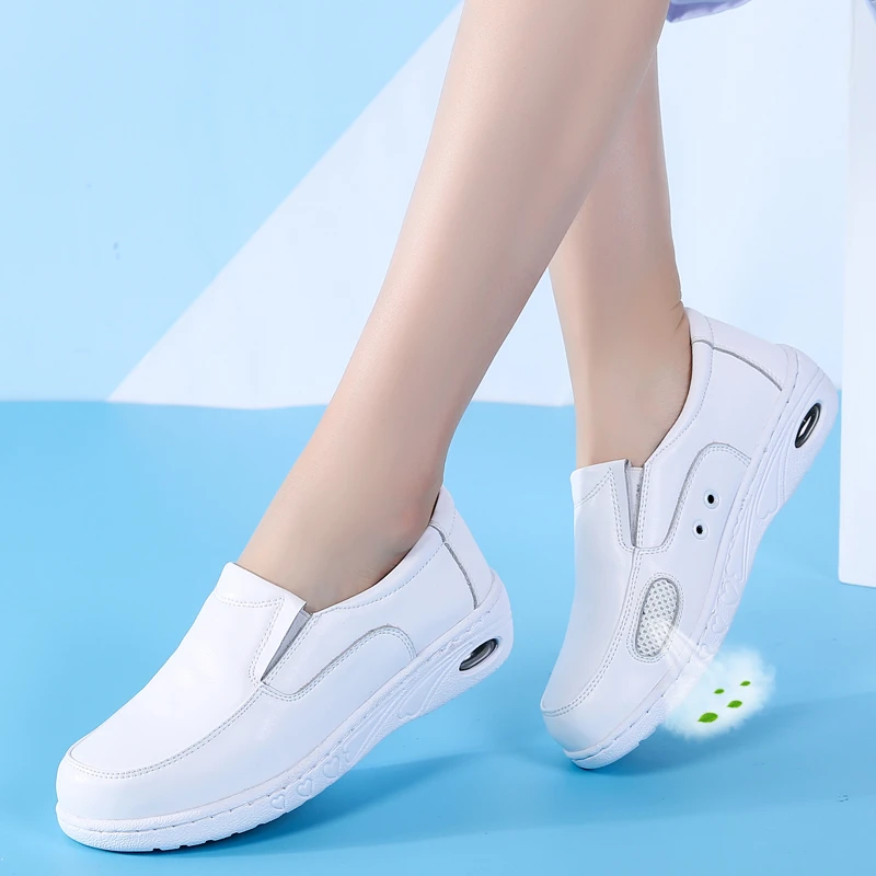 Women's shoes 2021 Comfortable shoes Mother shoes white wedge flat comfortable bottom soft cushion anti-slip
Women's shoes 2021 Comfortable shoes Mother shoes white wedge flat comfortable bottom soft cushion anti-slip