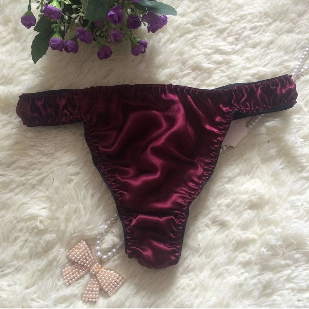 Men's Pure Silk Sexy Soft Briefs Thong T Panties Solid Color High Quality Male Bikini Comfortable Breathable Pouch Underpants
Men's Pure Silk Sexy Soft Briefs Thong T Panties Solid Color High Quality Male Bikini Comfortable Breathable Pouch Underpants