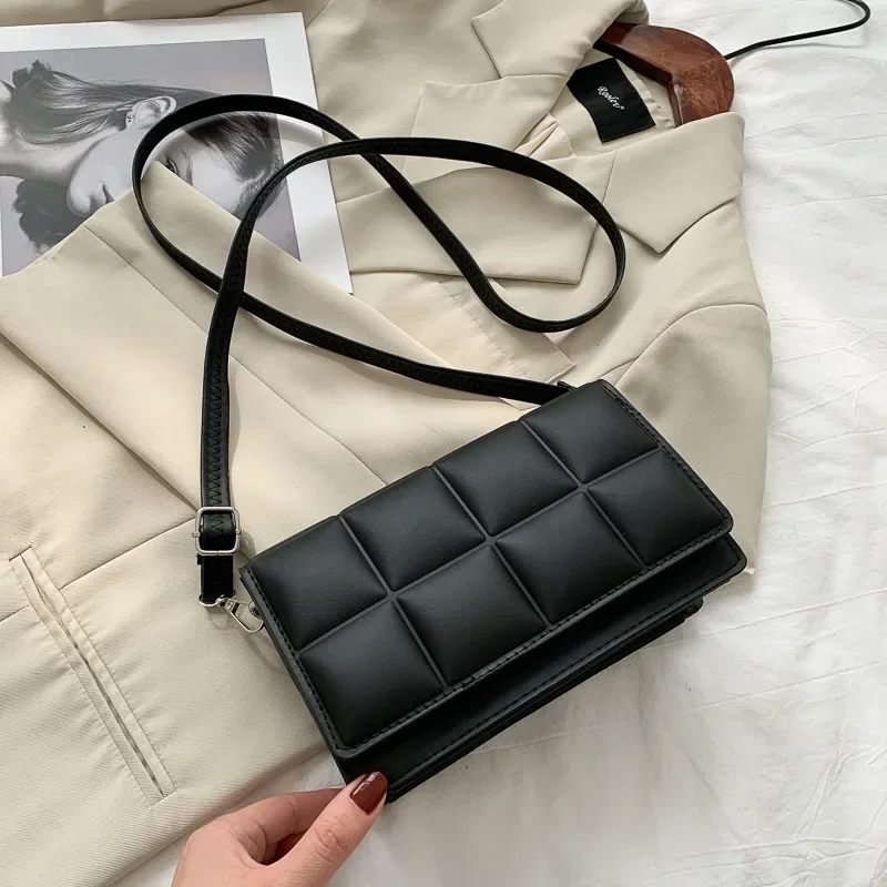 Literary Shoulder Bag Trendy Women's Designer Crossbody Bag Women's Autumn and Winter New Trend Women's Bag
Literary Shoulder Bag Trendy Women's Designer Crossbody Bag Women's Autumn and Winter New Trend Women's Bag