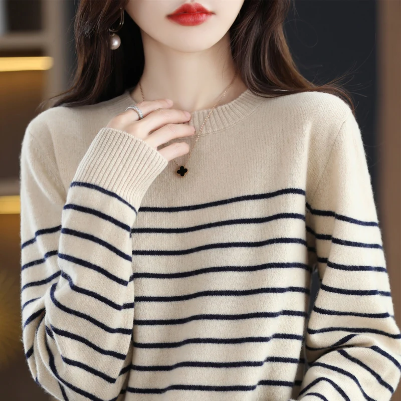 Autumn and Winter Women's Round Neck Striped Wool Sweater Fresh Warm and Comfortable D73
Autumn and Winter Women's Round Neck Striped Wool Sweater Fresh Warm and Comfortable D73