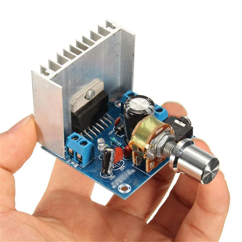 AC/DC 12V TDA7297 2 * 15W Digital Audio Amplifier Board DIY Dual-Channel Module High Quality And Durable
AC/DC 12V TDA7297 2 * 15W Digital Audio Amplifier Board DIY Dual-Channel Module High Quality And Durable