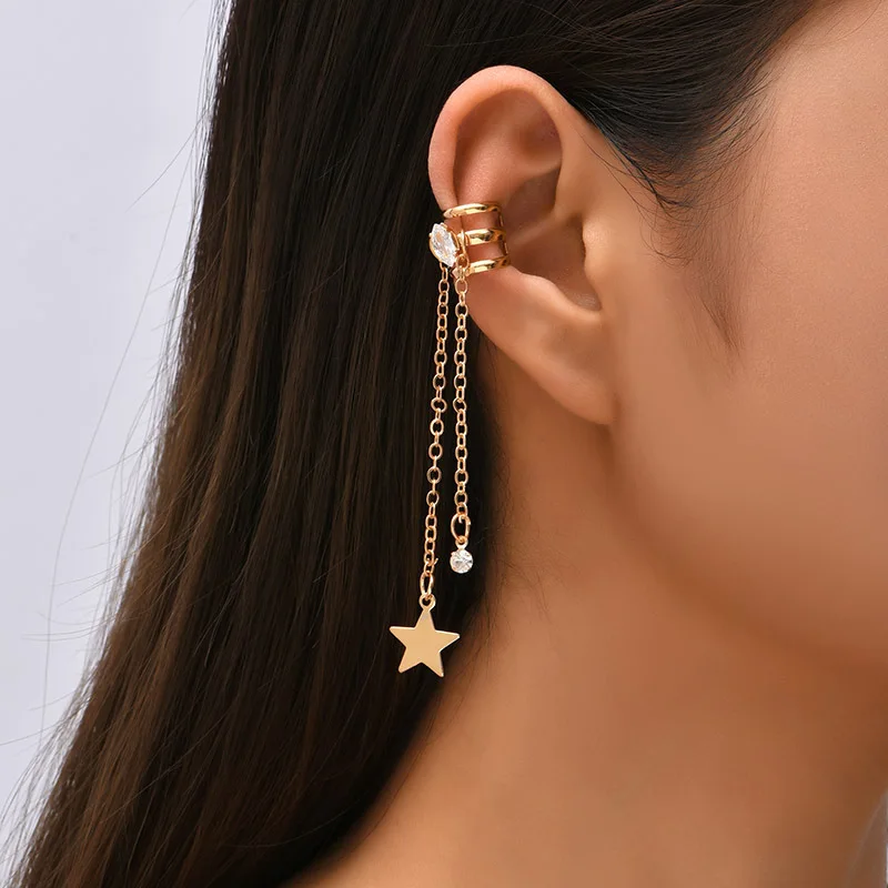 New Hiphop Clip Earrings for Women Giltter Star Pendants Ear Cuff Punk Personality Gold Color Tassel Ear Clips aretes de mujer
New Hiphop Clip Earrings for Women Giltter Star Pendants Ear Cuff Punk Personality Gold Color Tassel Ear Clips aretes de mujer