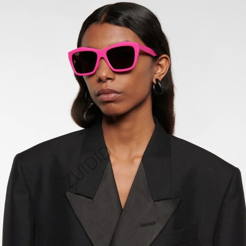 2022 Fashion Cat Eye Sunglasses for Women Vintage Shades UV400 Brand Designer Men Trendy Multicolor Eyewear for Lady BB0216
2022 Fashion Cat Eye Sunglasses for Women Vintage Shades UV400 Brand Designer Men Trendy Multicolor Eyewear for Lady BB0216