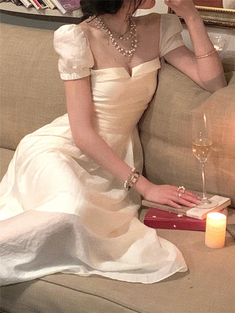 Платье-миди женское с пышными рукавами, Элегантный Модный вечерний офисный сарафан в Корейском стиле, винтажная одежда, лето 2022
Платье-миди женское с пышными рукавами, Элегантный Модный вечерний офисный сарафан в Корейском стиле, винтажная одежда, лето 2022