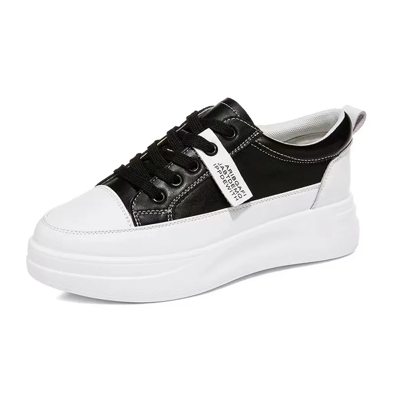 White Women Sneakers Shoes Autumn Leather Light Thick Soled Sneaker Female Platform Vulcanized Shoes Casual Sports Shoe
White Women Sneakers Shoes Autumn Leather Light Thick Soled Sneaker Female Platform Vulcanized Shoes Casual Sports Shoe