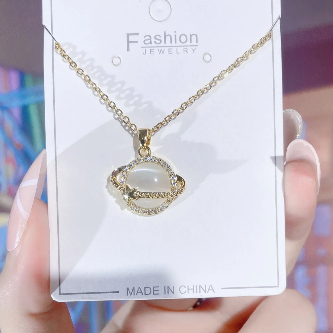 Luxury Titanium Steel Plane Necklace Feeling Roman Digital Good Luck Pendant Neck Chain Sexy Girl Jewelry
Luxury Titanium Steel Plane Necklace Feeling Roman Digital Good Luck Pendant Neck Chain Sexy Girl Jewelry