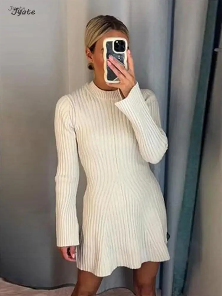 Female Elegant Solid Ribbed Knitted Dress Fashion O Neck Long Sleeve Mini Dresses 2023 Autumn Winter Women Party Club Robes
Female Elegant Solid Ribbed Knitted Dress Fashion O Neck Long Sleeve Mini Dresses 2023 Autumn Winter Women Party Club Robes