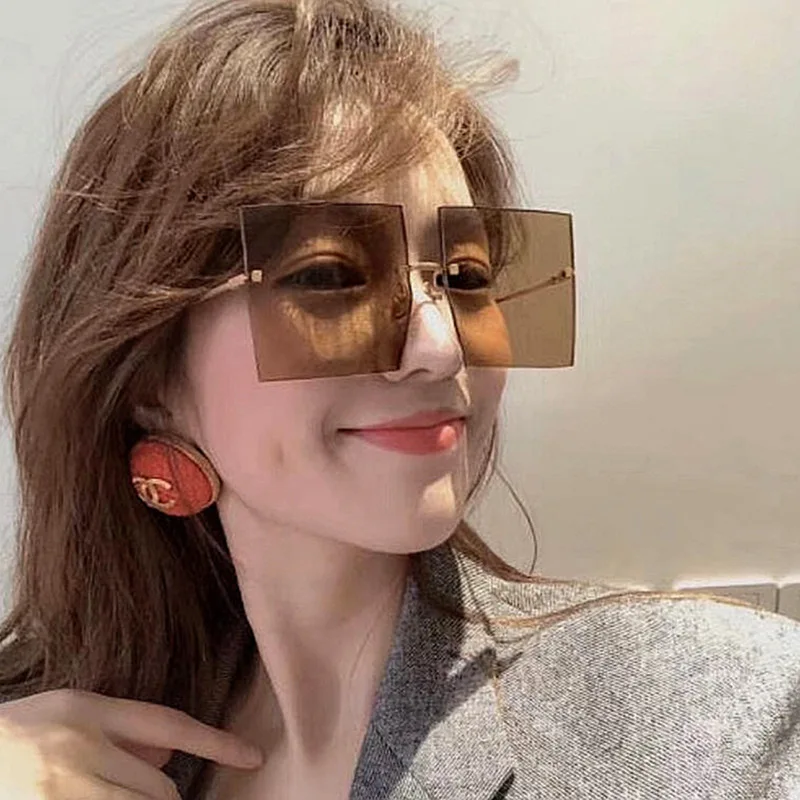 Vintage Square Sunglasses Women Luxury Oversized Rimless Sun Glasses Clear Shades Female Fashion Brand Designer Oculos De Sol
Vintage Square Sunglasses Women Luxury Oversized Rimless Sun Glasses Clear Shades Female Fashion Brand Designer Oculos De Sol