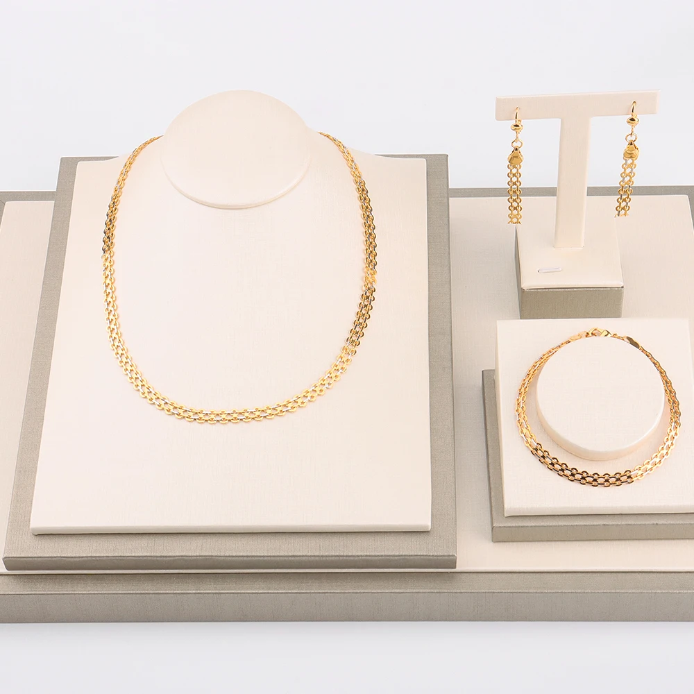 Light Luxury Jewelry Sets for Women Dubai Modern Women's Gold Plated Necklaces Metal Earrings Bracelet Fashion Wedding Jewelry 
Light Luxury Jewelry Sets for Women Dubai Modern Women's Gold Plated Necklaces Metal Earrings Bracelet Fashion Wedding Jewelry