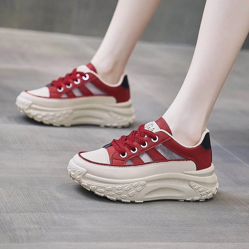 Shoes for Women 2023 Summer Solid Color Outdoor Breathable Women's Vulcanize Shoes Platform Comfortable Casual Women Sneakers
Shoes for Women 2023 Summer Solid Color Outdoor Breathable Women's Vulcanize Shoes Platform Comfortable Casual Women Sneakers
