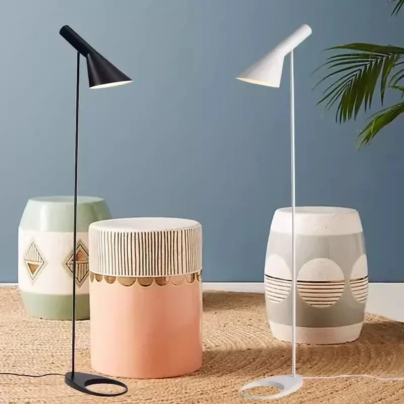 Modern Iron Floor Lamp For Living Room Bedroom Study E27 Decorative Lights Couch Side Bedside Home Decor Lamps Fixtures Luster
Modern Iron Floor Lamp For Living Room Bedroom Study E27 Decorative Lights Couch Side Bedside Home Decor Lamps Fixtures Luster
