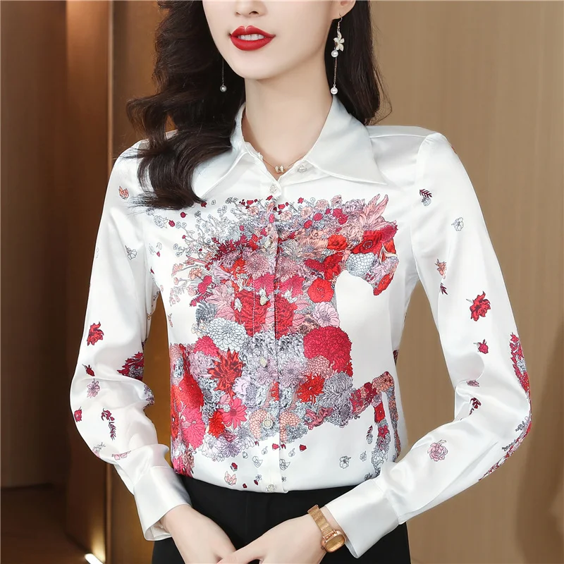 2023 Summer New Shirt Women Blouse Long Sleeved Satin Surface Printing Lapel Collar Korean Fashion Loose Top 
2023 Summer New Shirt Women Blouse Long Sleeved Satin Surface Printing Lapel Collar Korean Fashion Loose Top