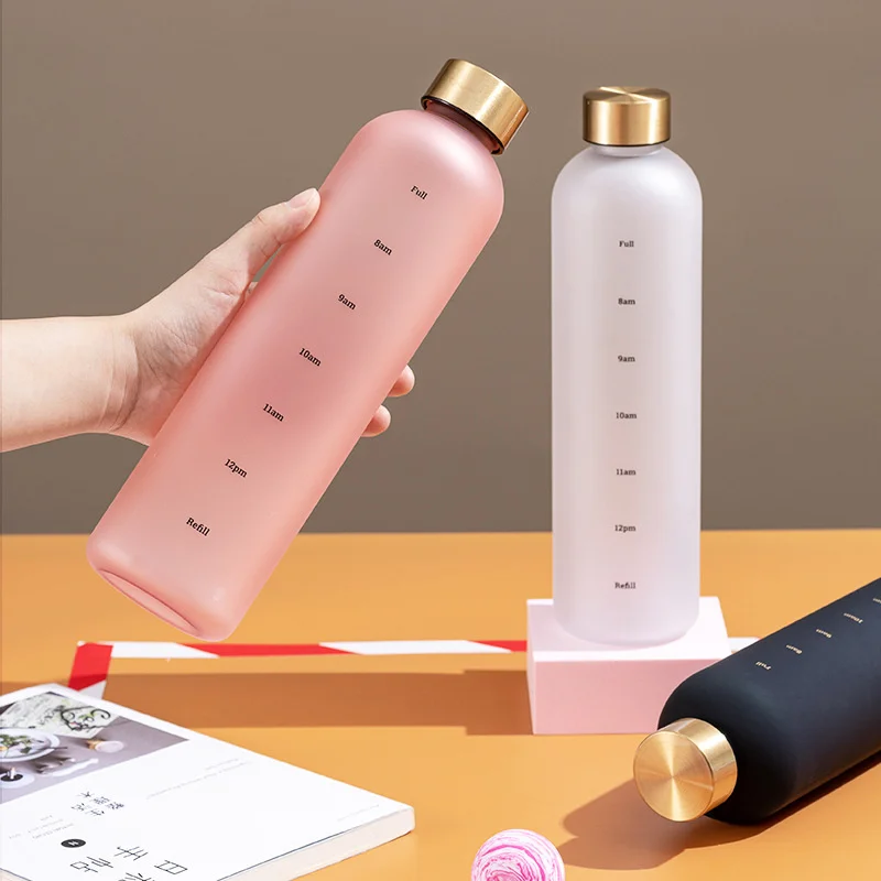 1000ML Portable Bottle Matte Plastic Water Glass With Lid Glazed Bottle For TIKTOK With Time Marker Kitchen For Tea Glasses
1000ML Portable Bottle Matte Plastic Water Glass With Lid Glazed Bottle For TIKTOK With Time Marker Kitchen For Tea Glasses