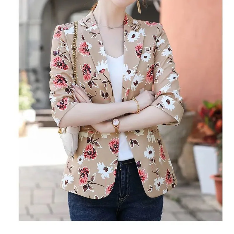 Thin Casual Suit Jacket Printed Jacket Retro Style Women's Korean Slim Fit Casual Short Sleeve 2023 Women's Summer
Thin Casual Suit Jacket Printed Jacket Retro Style Women's Korean Slim Fit Casual Short Sleeve 2023 Women's Summer