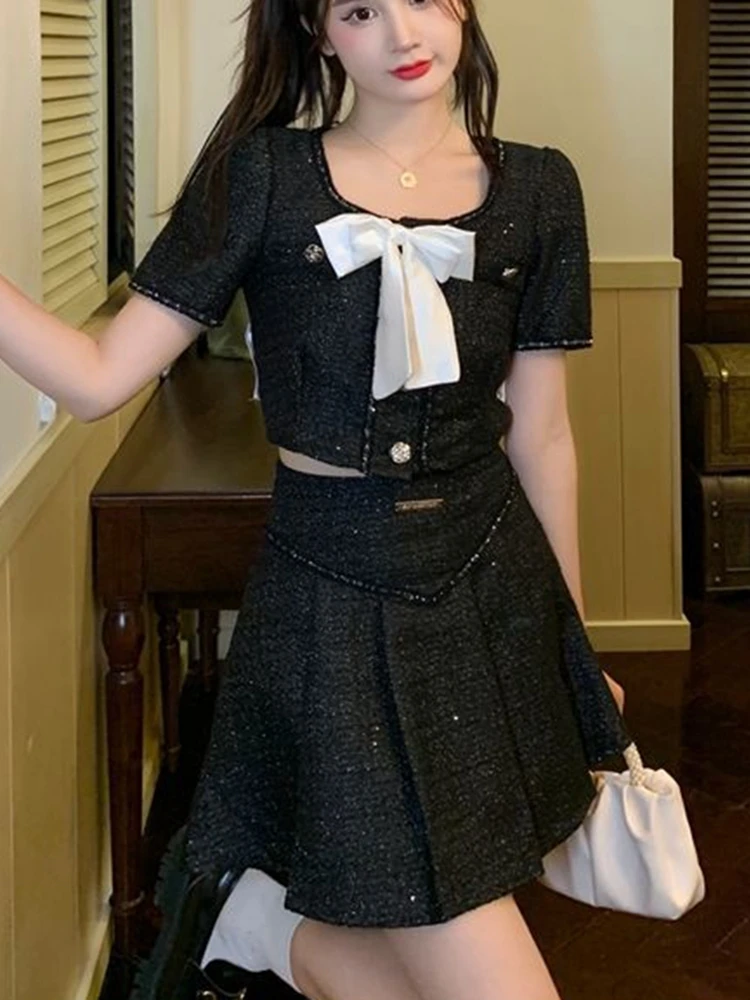 High Street Small Fragrance Tweed Two Piece Set Women Bow Short Jacket Coat + Pleated Skirt Suits Sweet Summer 2 Piece Sets
High Street Small Fragrance Tweed Two Piece Set Women Bow Short Jacket Coat + Pleated Skirt Suits Sweet Summer 2 Piece Sets