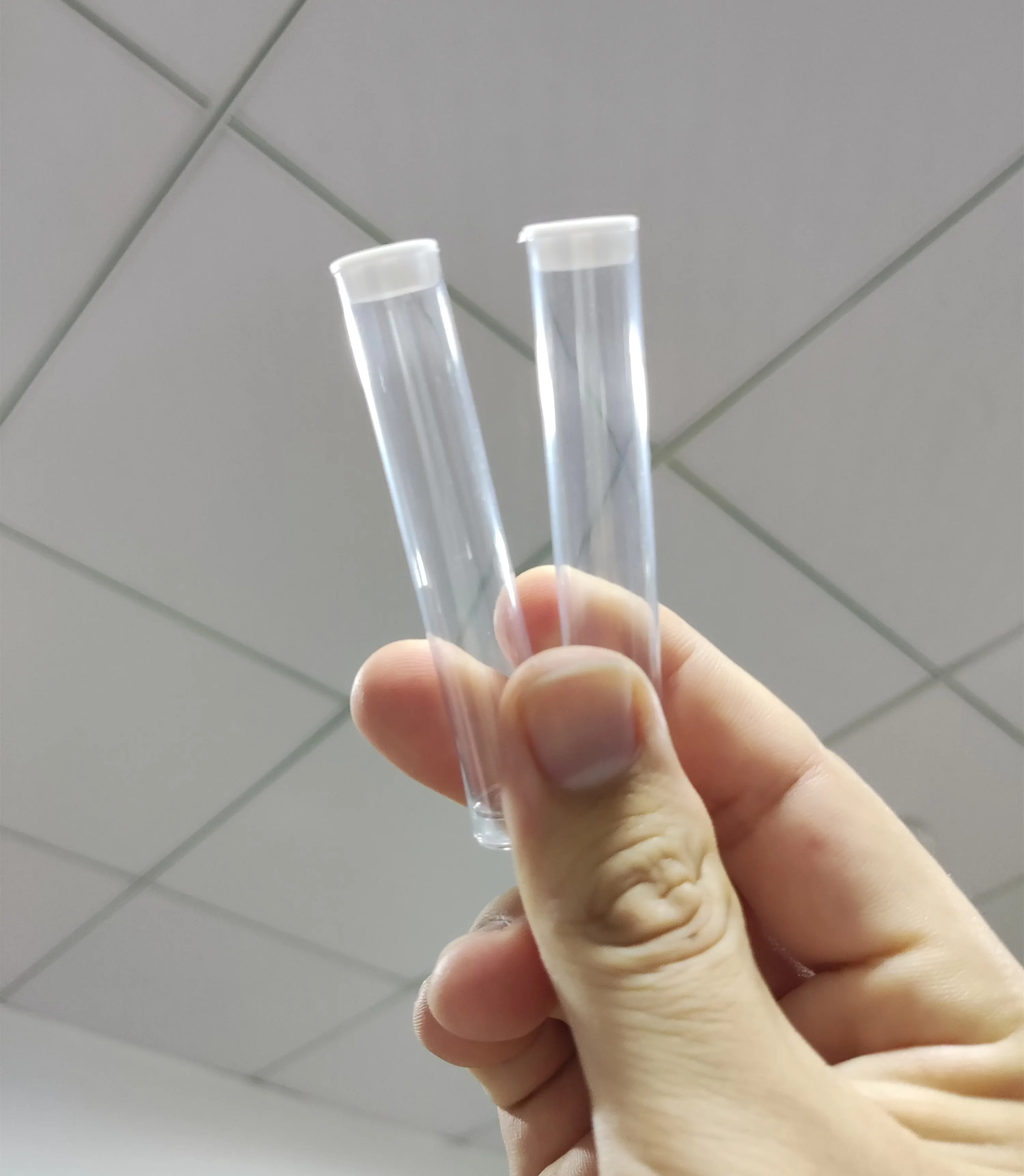 50pcs Plastic Tubes Vape Cartridge Package 1.0ml Clear Tube Container 13*12*75mm For cce-ll 92a3 CBD Thick Oil Cartridge Tank
50pcs Plastic Tubes Vape Cartridge Package 1.0ml Clear Tube Container 13*12*75mm For cce-ll 92a3 CBD Thick Oil Cartridge Tank