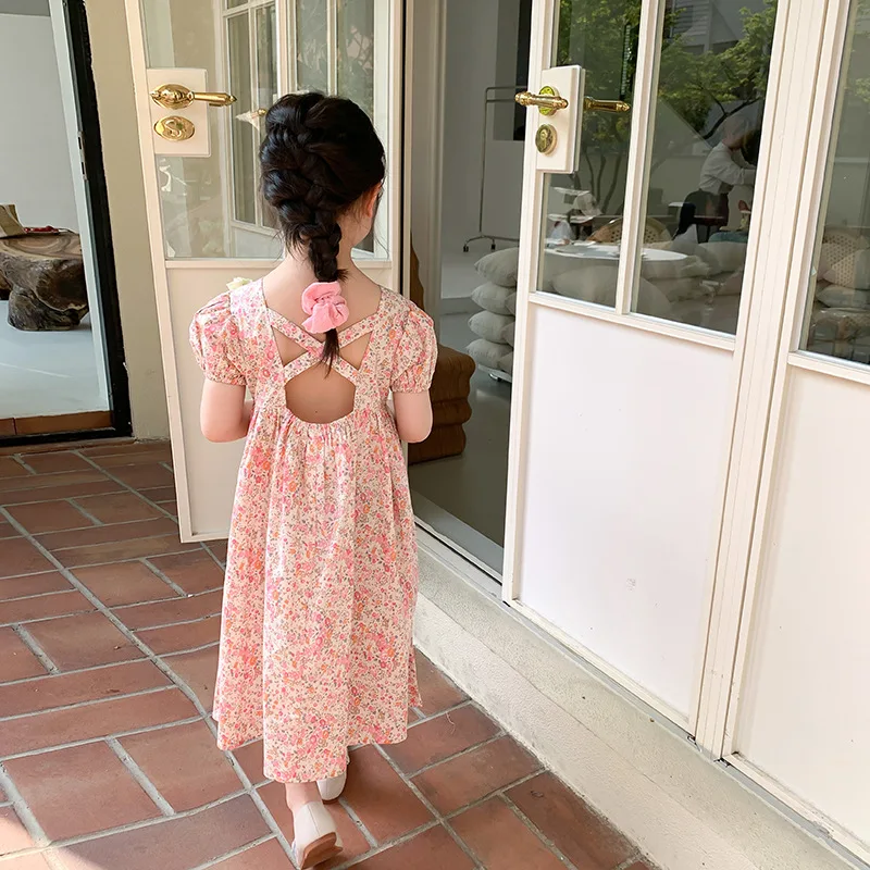Summer girls fashion floral backless dress kids girl puff sleeve princess dresses
Summer girls fashion floral backless dress kids girl puff sleeve princess dresses