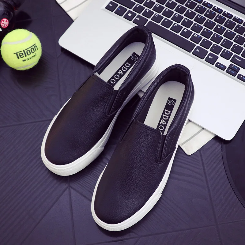 Women Sneakers Leather Shoes Trend Casual Flats Sneakers Female New Fashion Comfort Slip-on Loafers Platform Vulcanized Shoes
Women Sneakers Leather Shoes Trend Casual Flats Sneakers Female New Fashion Comfort Slip-on Loafers Platform Vulcanized Shoes
