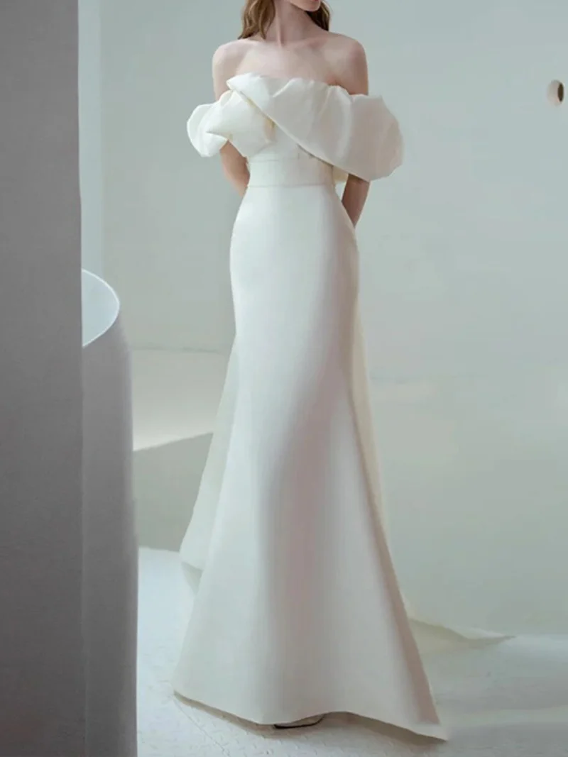 French Luxury White Satin Wedding Trailing Maxi Dresses for Bride Elegant Long Prom Evening Guest Cocktail Party Women Dress
French Luxury White Satin Wedding Trailing Maxi Dresses for Bride Elegant Long Prom Evening Guest Cocktail Party Women Dress