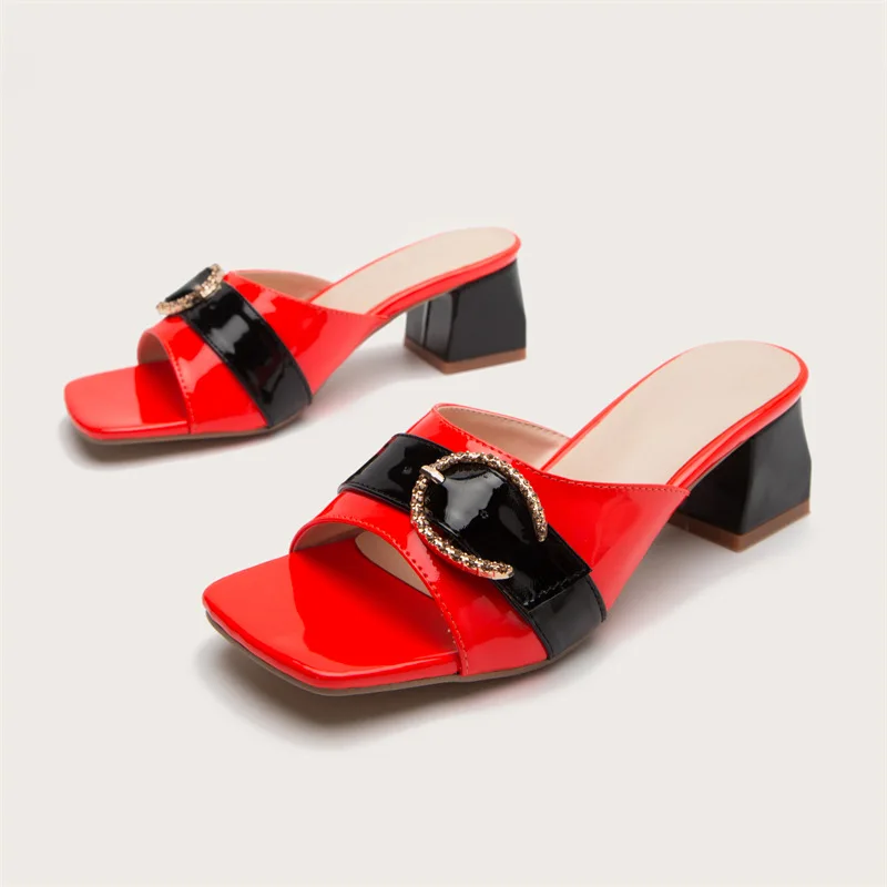 Women's shoes High heel slippers women 2022 new all-match square head thick heel sandals and slippers shoes
Women's shoes High heel slippers women 2022 new all-match square head thick heel sandals and slippers shoes