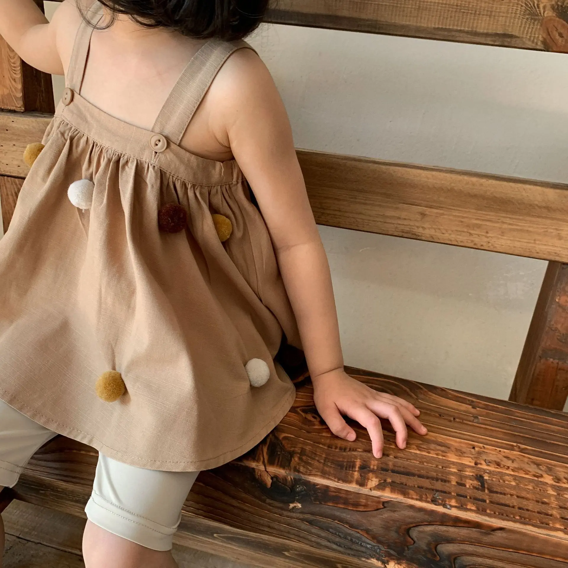 Girls' Set Summer 2023 New Children's Wear Little Girl Strap Top Short Sleeve Summer Cool Two Piece Set Thin Girls Blouse
Girls' Set Summer 2023 New Children's Wear Little Girl Strap Top Short Sleeve Summer Cool Two Piece Set Thin Girls Blouse