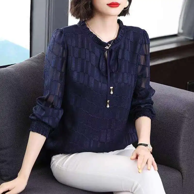 New Women's Lace Bottoming Shirt Plus Size Fashion Spring Long-sleeved Top Blouse M-5XL
New Women's Lace Bottoming Shirt Plus Size Fashion Spring Long-sleeved Top Blouse M-5XL