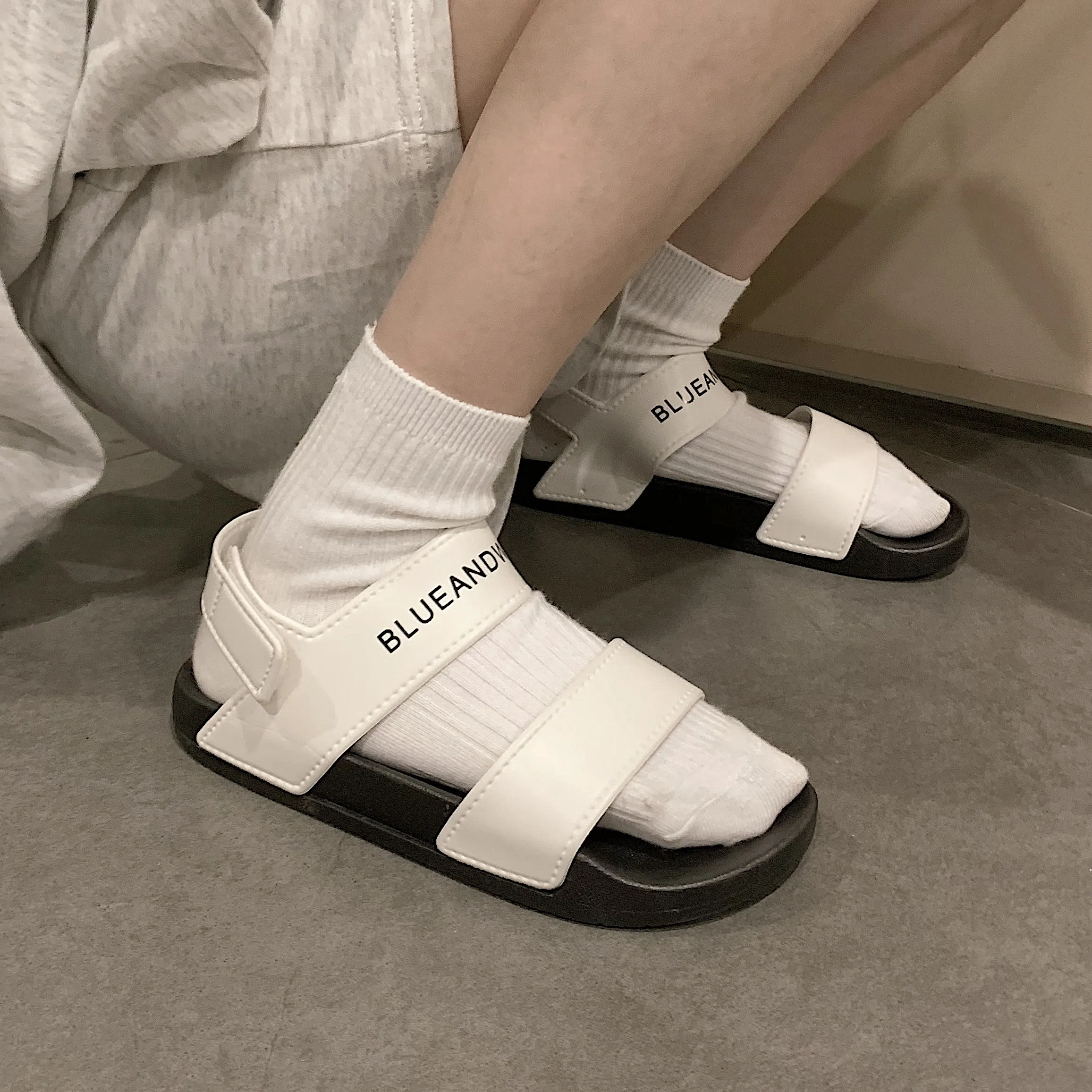 Korean White Sandals Women 2022 New Platform Sandals Summer Shoes Women Heels Lightweight Shoes Platform Sandals
Korean White Sandals Women 2022 New Platform Sandals Summer Shoes Women Heels Lightweight Shoes Platform Sandals