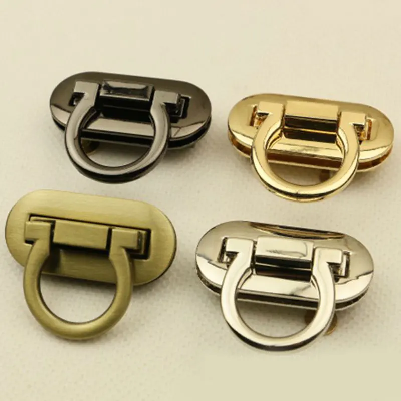1 Pcs Removable Metal Bag Lock Fashion Durable DIY Buckle Practical Package Transformation Twist Lock Hardware Wholesale
1 Pcs Removable Metal Bag Lock Fashion Durable DIY Buckle Practical Package Transformation Twist Lock Hardware Wholesale
