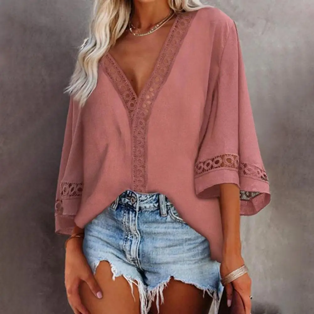 Blouse Solid Color Loose 4 Colors Women Hollow Out Lace Stitching Tops for Outdoor
Blouse Solid Color Loose 4 Colors Women Hollow Out Lace Stitching Tops for Outdoor