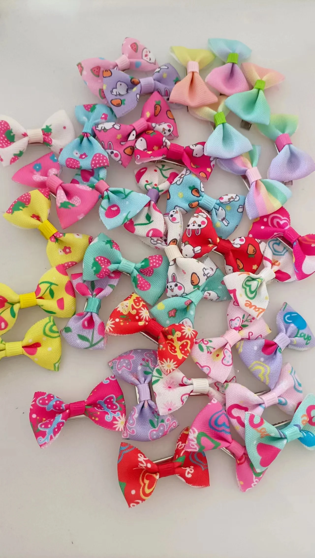 10/20/30Pcs/Lot Dog Cartoon Love-heart Hair Bows New Pet Grooming Accessories Ribbon Bow With Alligator Clip Pet Christmas Gift
10/20/30Pcs/Lot Dog Cartoon Love-heart Hair Bows New Pet Grooming Accessories Ribbon Bow With Alligator Clip Pet Christmas Gift
