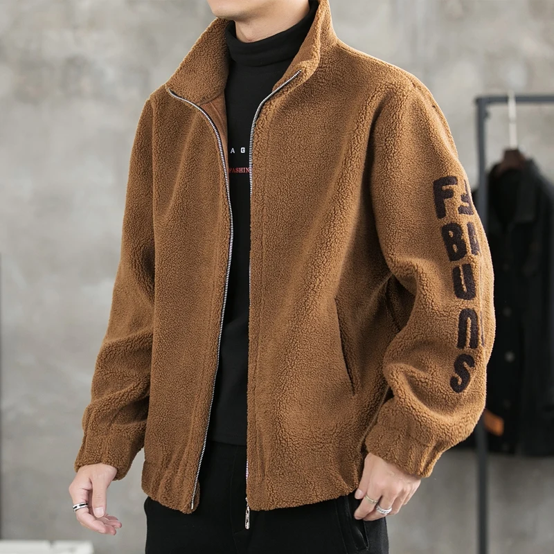 Мужская повседневная куртка в стиле хип-хоп
Мужская повседневная куртка в стиле хип-хоп