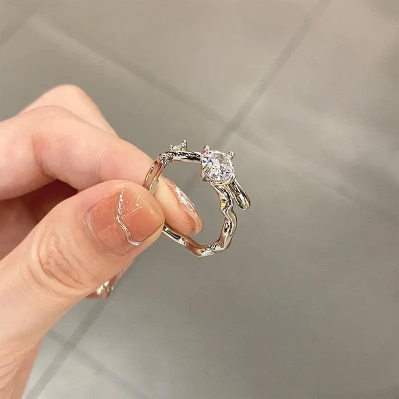 VENTFILLE Tree Branches Texture Ring for Women Zircon Irregular Adjustable Fashion Jewelry Wholesale Dropship
VENTFILLE Tree Branches Texture Ring for Women Zircon Irregular Adjustable Fashion Jewelry Wholesale Dropship