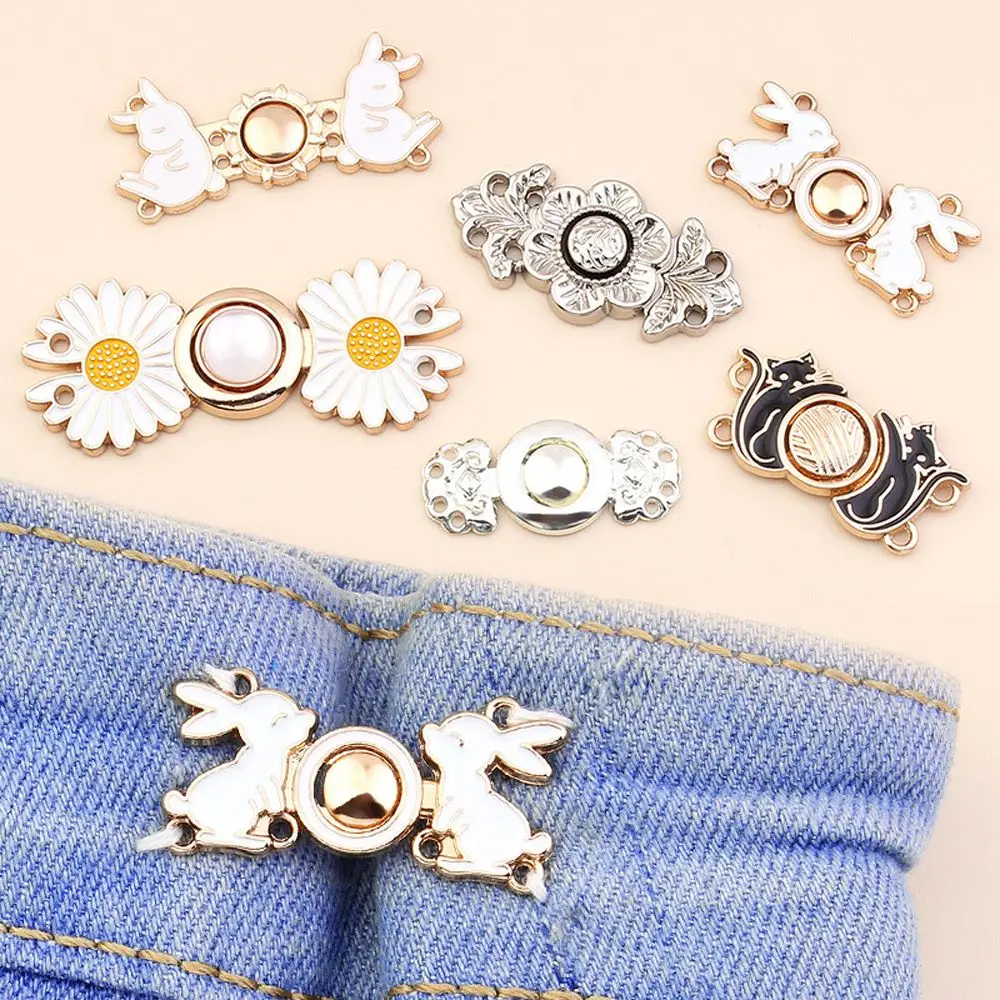 Jewelry Flower Rabbit Diasy Metal Sweet Tightening Waistband Pin Jeans Accessories Anti-Exposure Brooch Women Brooch
Jewelry Flower Rabbit Diasy Metal Sweet Tightening Waistband Pin Jeans Accessories Anti-Exposure Brooch Women Brooch